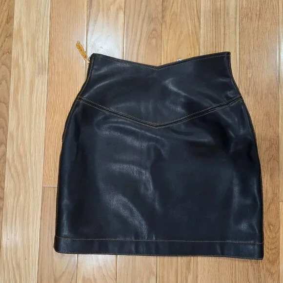 GCDS skirt size XS - Picture 2 of 10